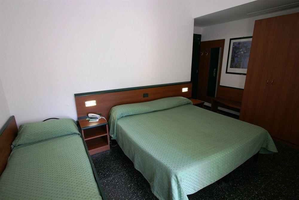 Albergo Adriana Celle Ligure Exterior foto