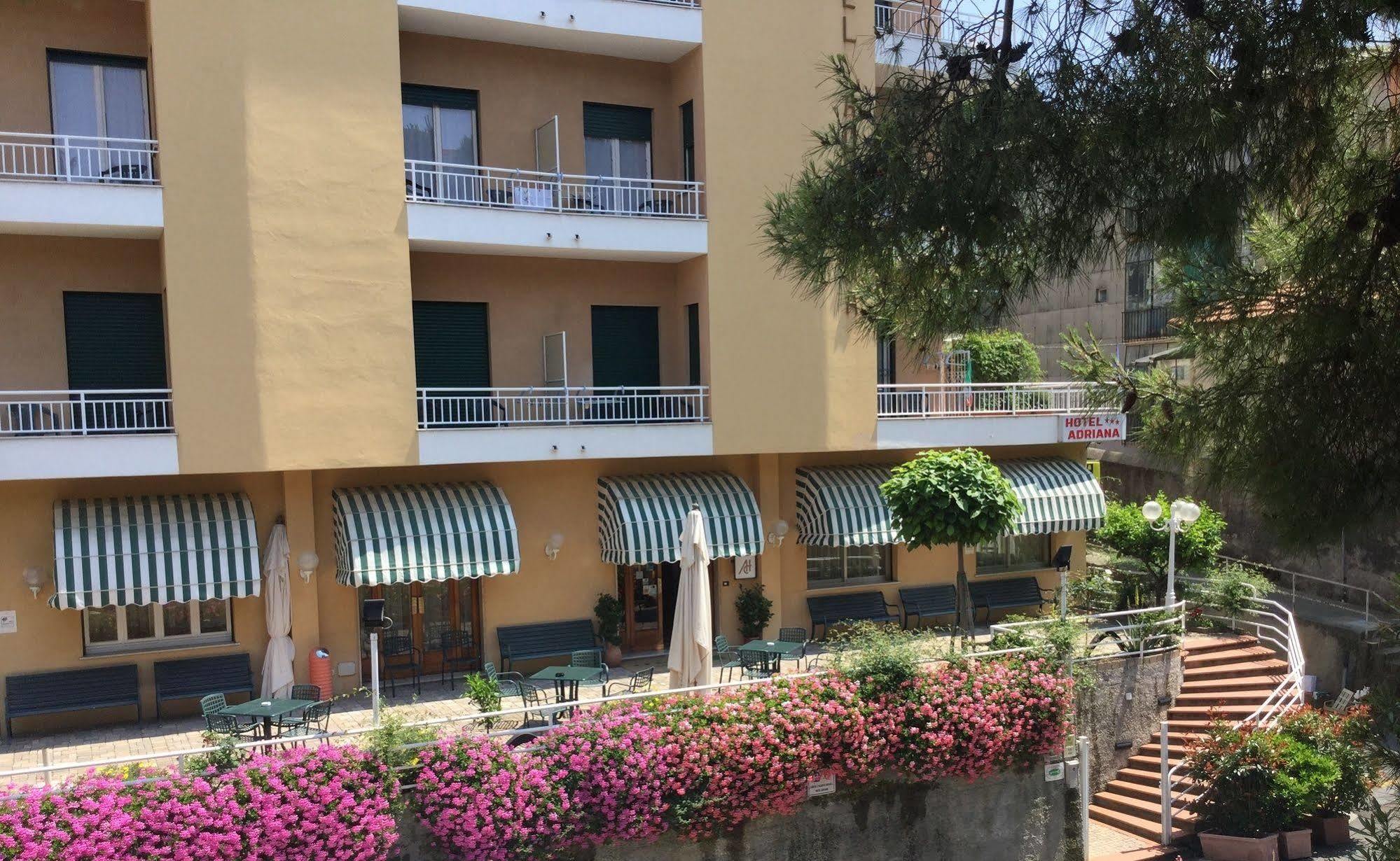 Albergo Adriana Celle Ligure Exterior foto